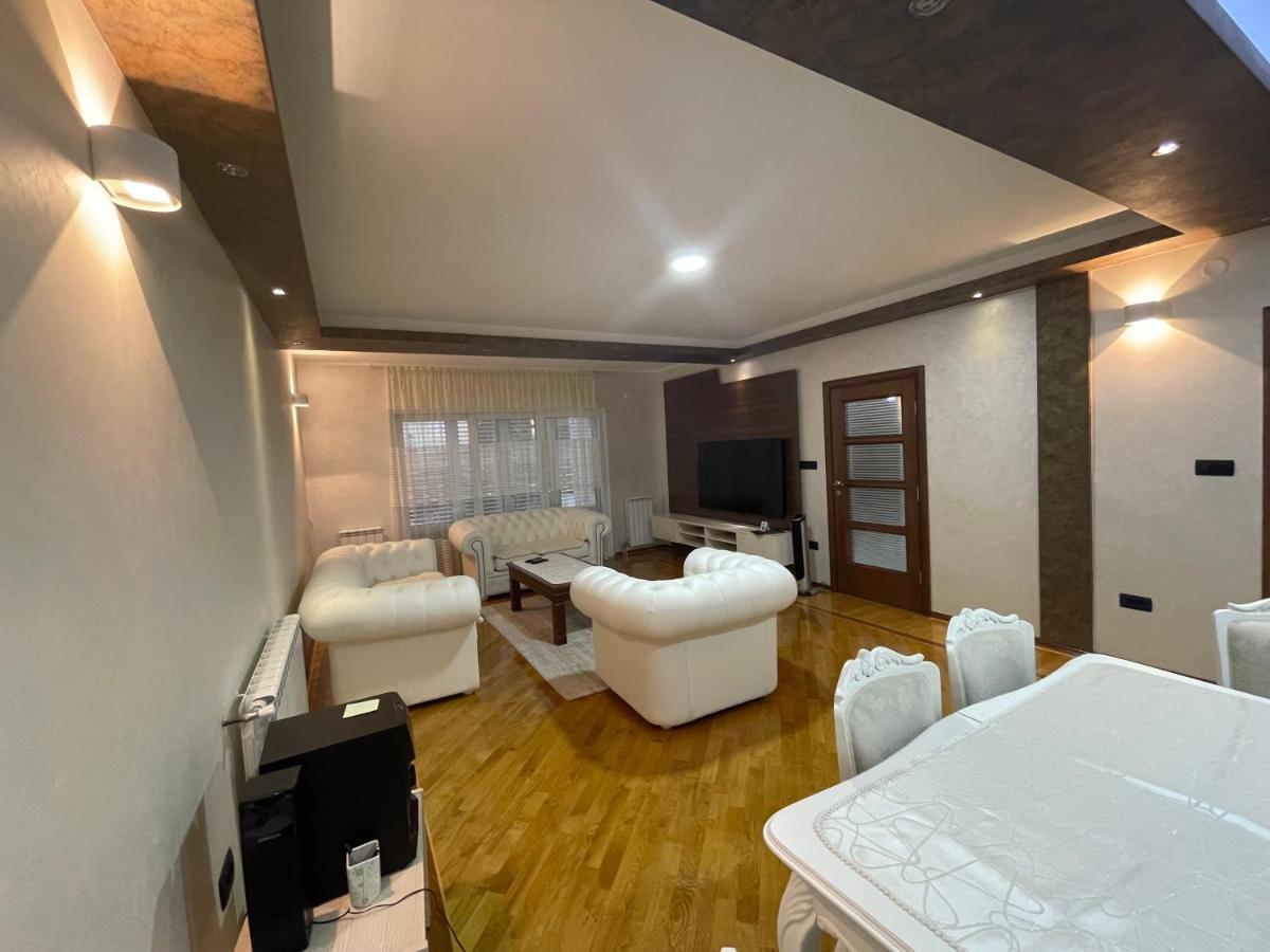 Hotel Royal Garden Niksic ภายนอก รูปภาพ