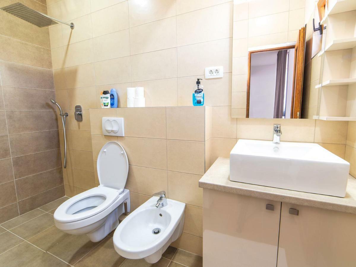 Hotel Royal Garden Niksic ภายนอก รูปภาพ